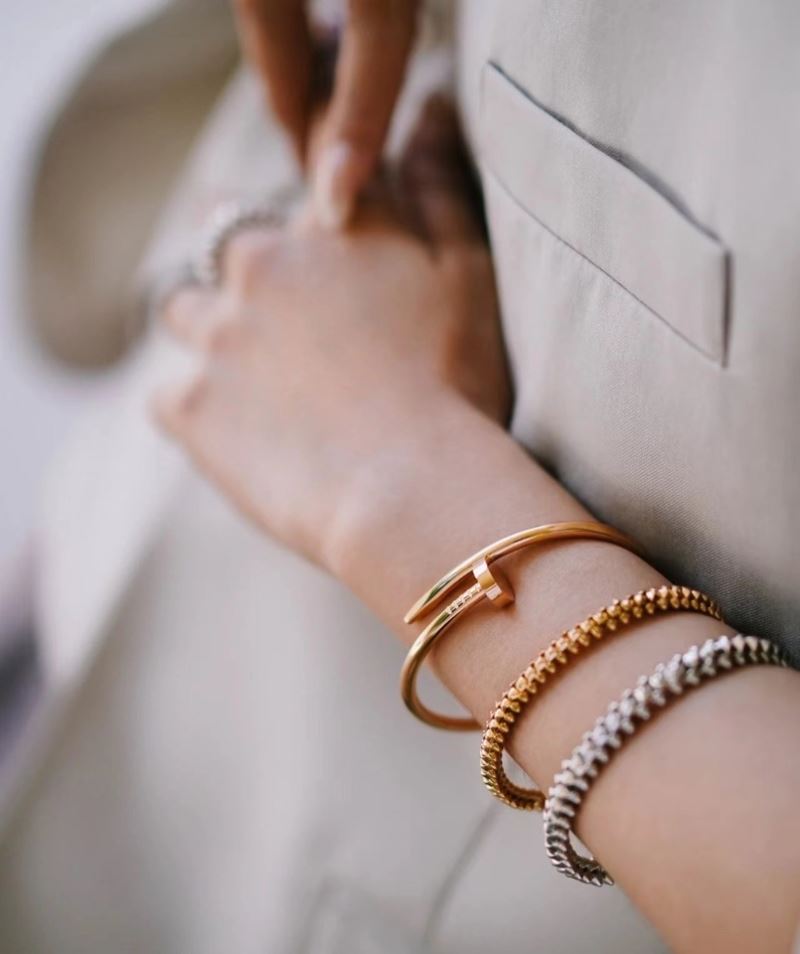 Ca*t1er bracelets